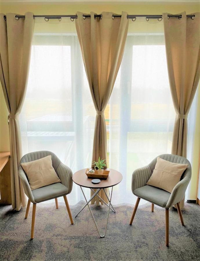 Likedaheim Apartments Rosbach vor der Hohe Ngoại thất bức ảnh