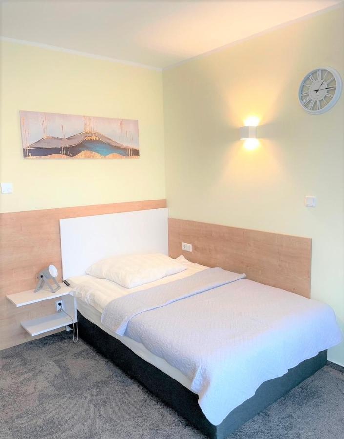 Likedaheim Apartments Rosbach vor der Hohe Ngoại thất bức ảnh