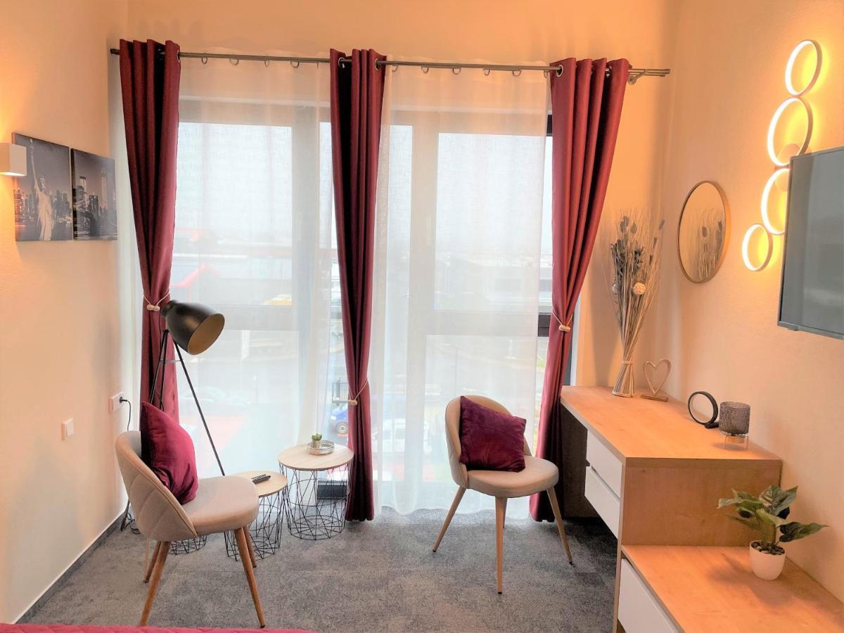 Likedaheim Apartments Rosbach vor der Hohe Ngoại thất bức ảnh