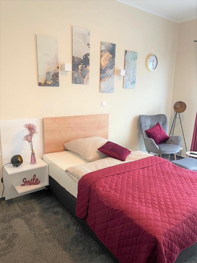 Likedaheim Apartments Rosbach vor der Hohe Ngoại thất bức ảnh